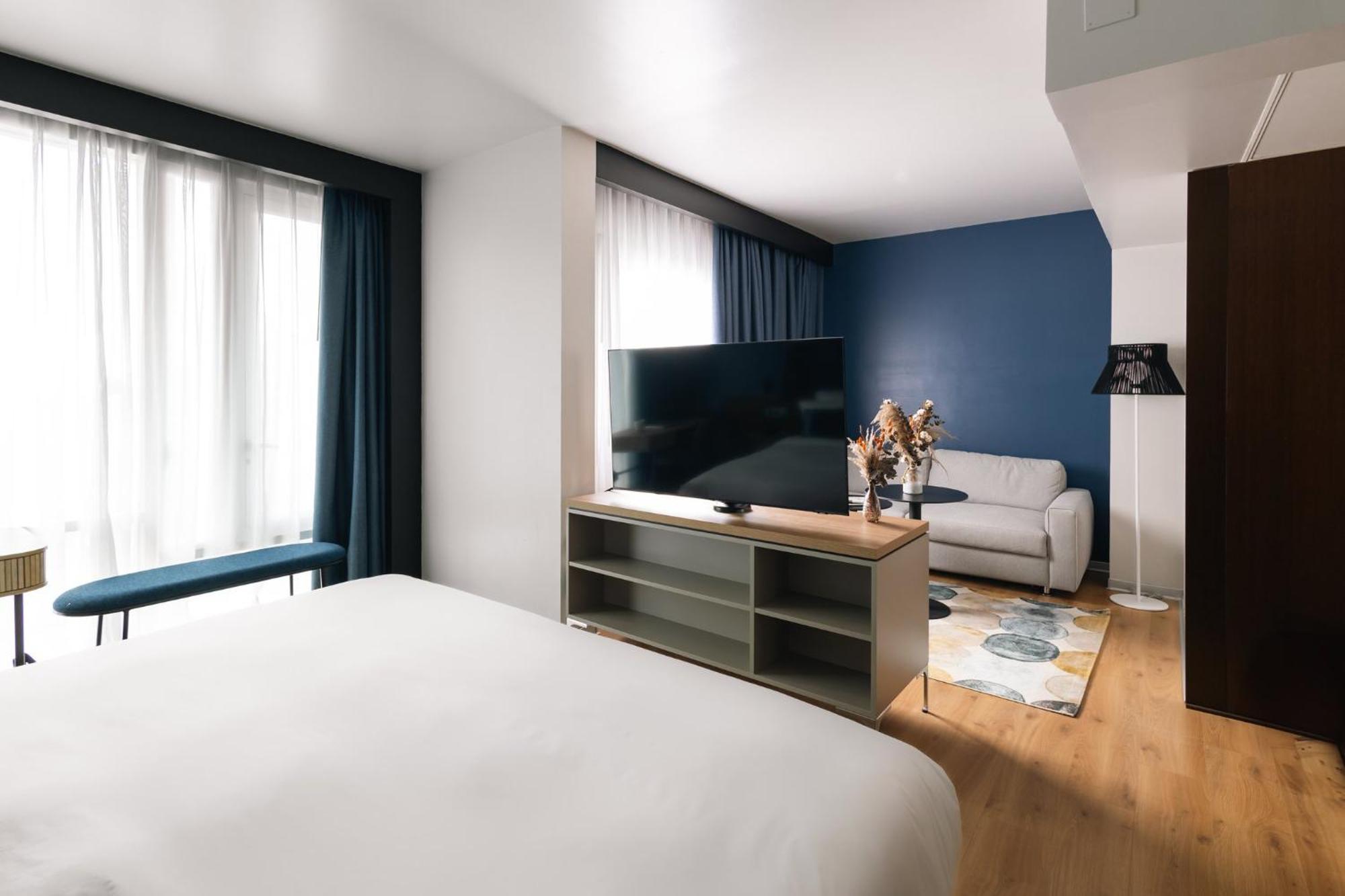 Crowne Plaza Madrid - Centre Retiro By Ihg Hotel Exterior foto