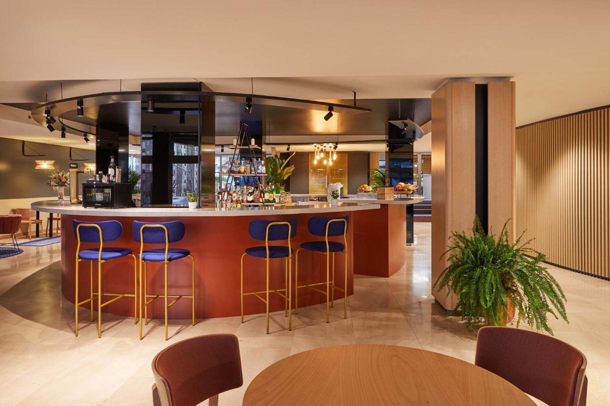Crowne Plaza Madrid - Centre Retiro By Ihg Hotel Exterior foto